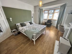 Photo 16- click for photo gallery